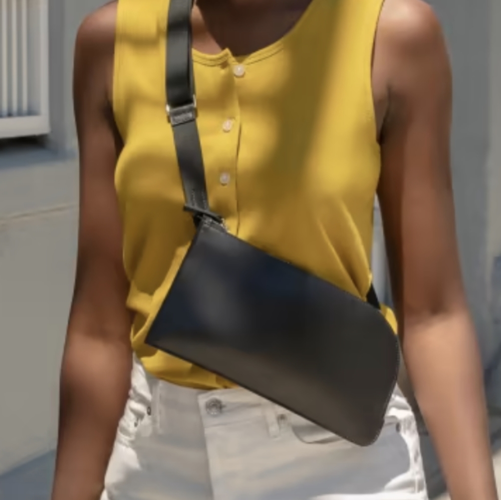 Everlane Italian Leather Sling Bag